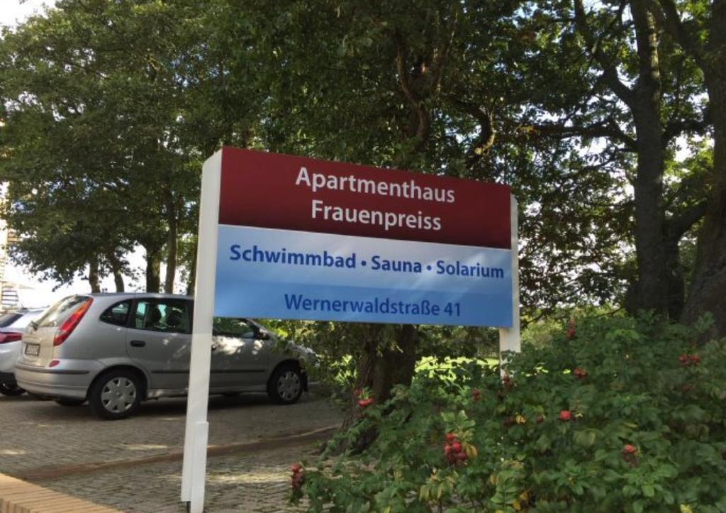 Strandloft Cuxhaven Im Haus Frauenpreiss Sahlenburg - Strandnah - 2 Hunde Willkommen -Schwimmbad - Sauna - Direkt Am Wald - Dachterrasse Mit Blick Nach Neuwerk 外观 照片
