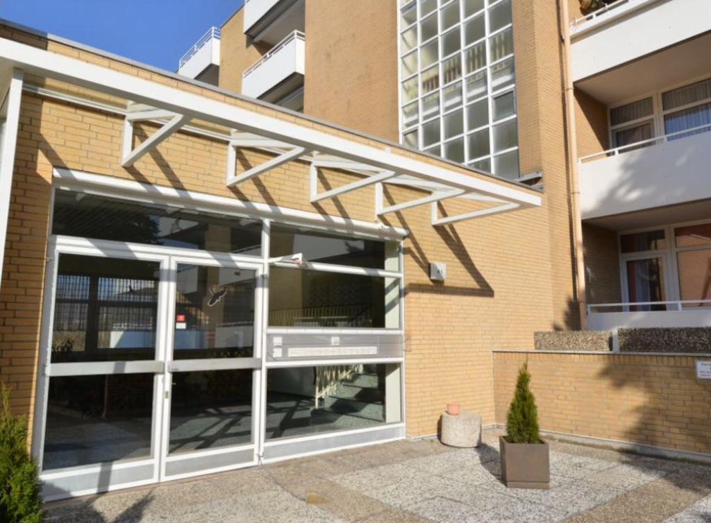 Strandloft Cuxhaven Im Haus Frauenpreiss Sahlenburg - Strandnah - 2 Hunde Willkommen -Schwimmbad - Sauna - Direkt Am Wald - Dachterrasse Mit Blick Nach Neuwerk 外观 照片